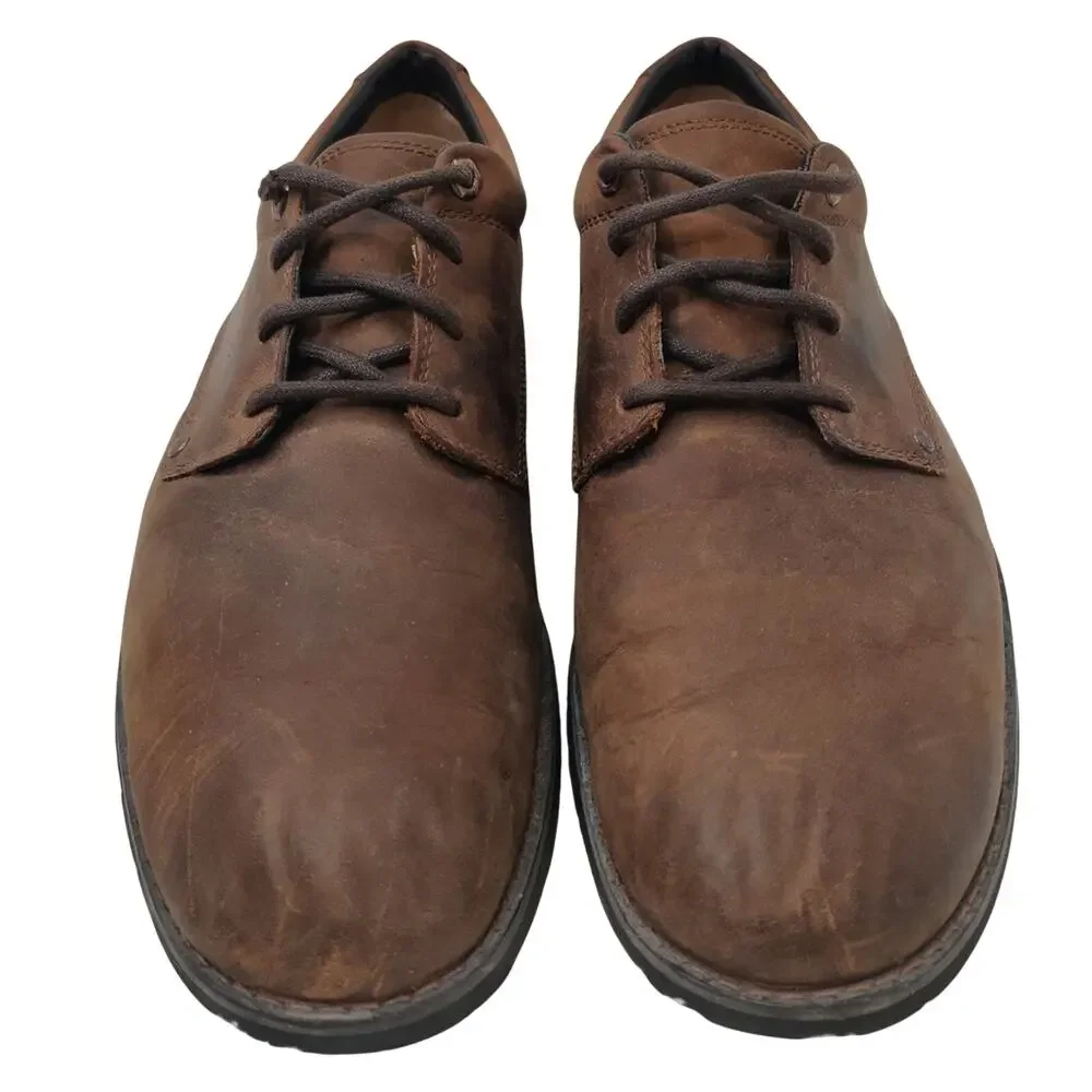 Timberland Lace up Waterproof shoes sz 9.5